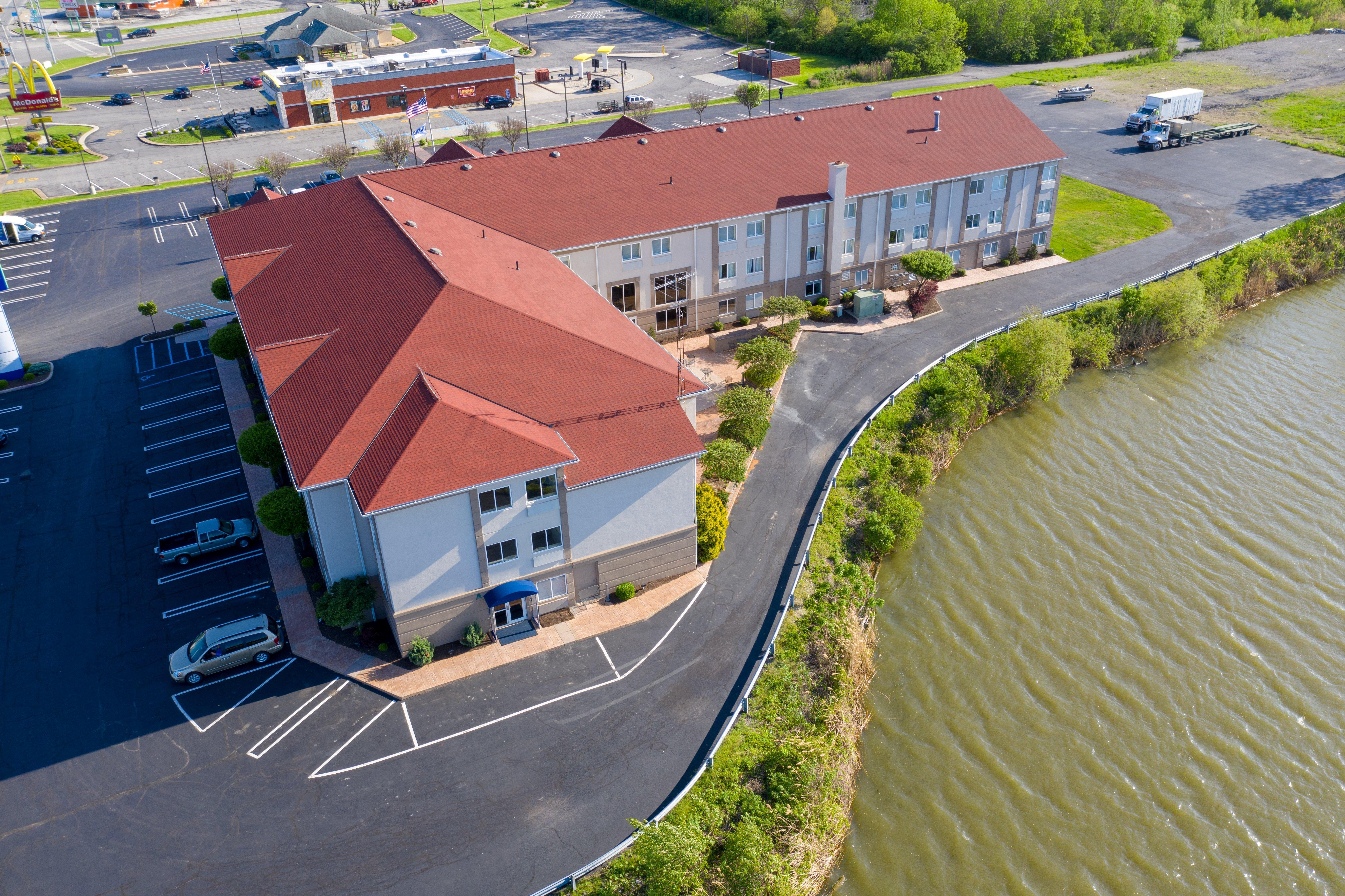 Holiday Inn Express Hotel & Suites Port Clinton-Catawba Island By Ihg Εξωτερικό φωτογραφία